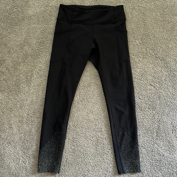 Lululemon Athletica Tight Stuff Black Reflective Dots Scalloped Hem Legg… - Picture 3 of 14